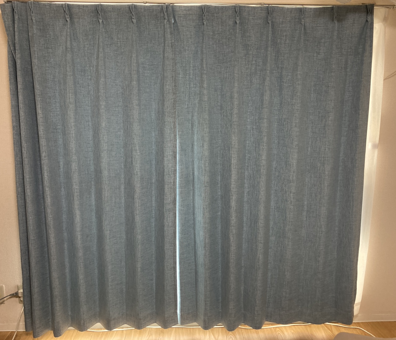 SwitchBotカーテンを設置したカーテンの大きさ